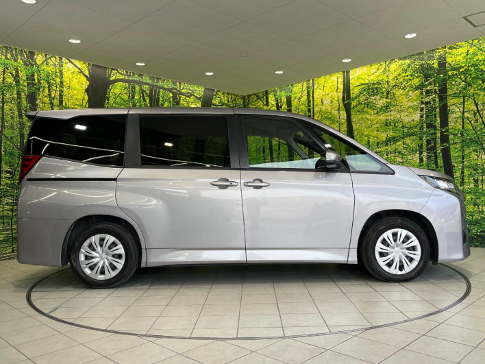 2023 Toyota Noah 6BA-MZRA90W (UW-69ef58bf5d99f)[16]