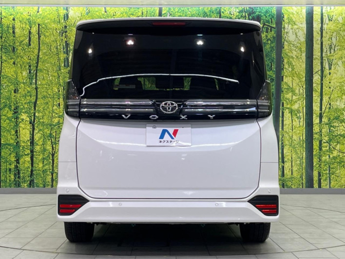 2023 Toyota Voxy 6BA-MZRA90W (UW-69ef58c00826f)[26]