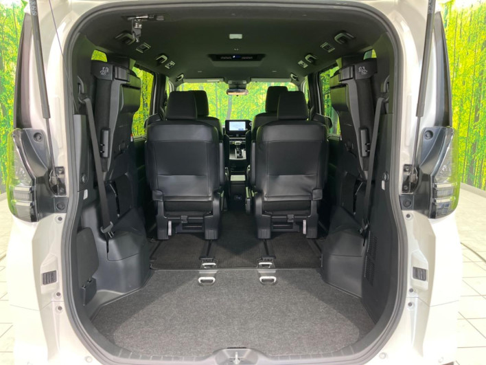 2023 Toyota Voxy 6BA-MZRA90W (UW-69ef58c00826f)[6]