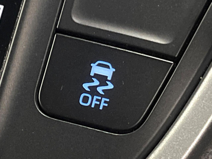 2023 Toyota Noah 6BA-MZRA90W (UW-69ef58c070dc4)[11]