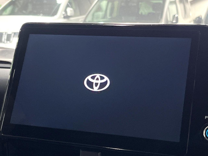 2023 Toyota Noah 6BA-MZRA90W (UW-69ef58c070dc4)[4]