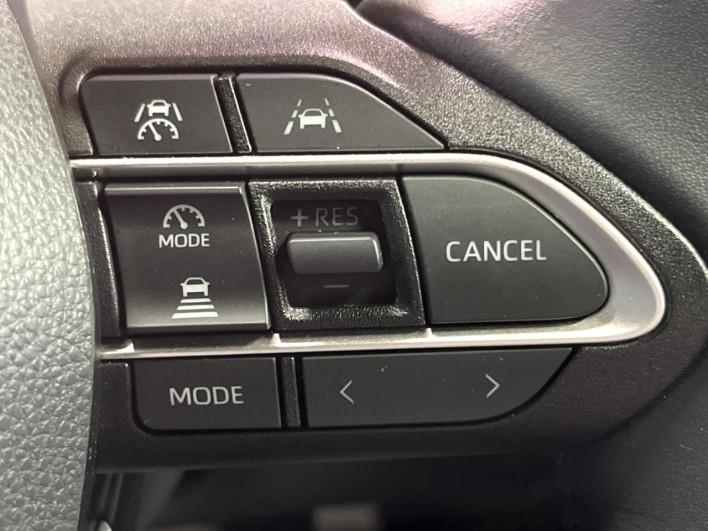 2023 Toyota Voxy 6BA-MZRA90W (UW-69ef58c153018)[27]