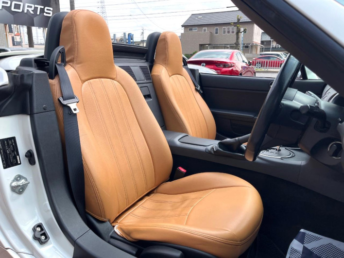 2011 Mazda Roadster DBA-NCEC (UW-69ef58c23630b)[29]