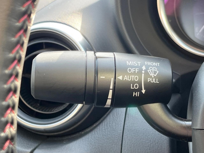 2015 Mazda Roadster DBA-ND5RC (UW-69ef58c3dae73)[27]