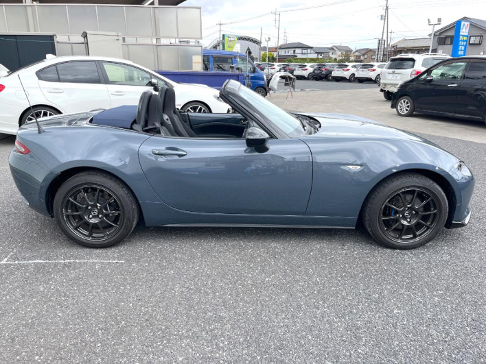 2022 Mazda Roadster 5BA-ND5RC (UW-69ef58c43f312)[29]