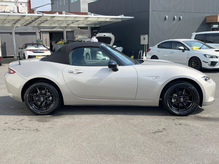 2022 Mazda Roadster 5BA-ND5RC (UW-69ef58c44ab72)[17]