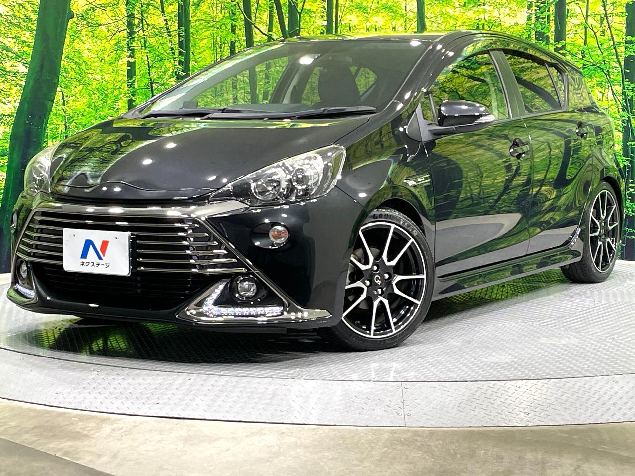 2015 Toyota Aqua DAA-NHP10