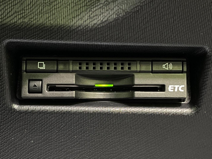 2016 Toyota Aqua DAA-NHP10 (UW-69ef58c65872a)[16]