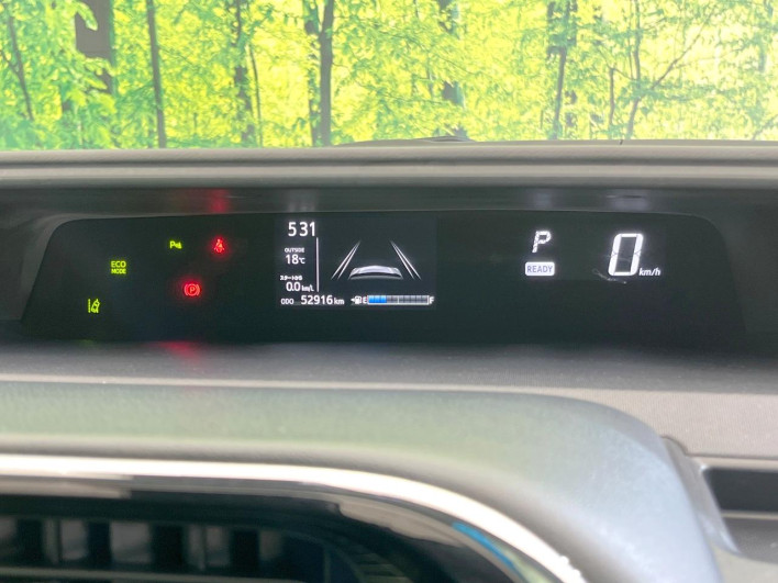 2019 Toyota Aqua DAA-NHP10 (UW-69ef58c66421c)[26]