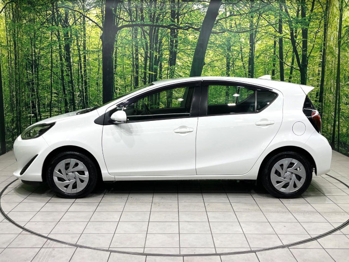 2020 Toyota Aqua 6AA-NHP10 (UW-69ef58c7d892e)[7]