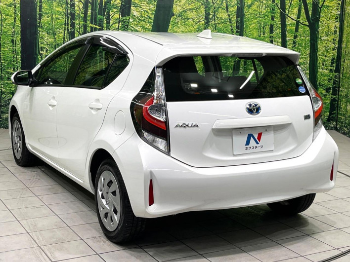 2020 Toyota Aqua 6AA-NHP10 (UW-69ef58c7d892e)[8]