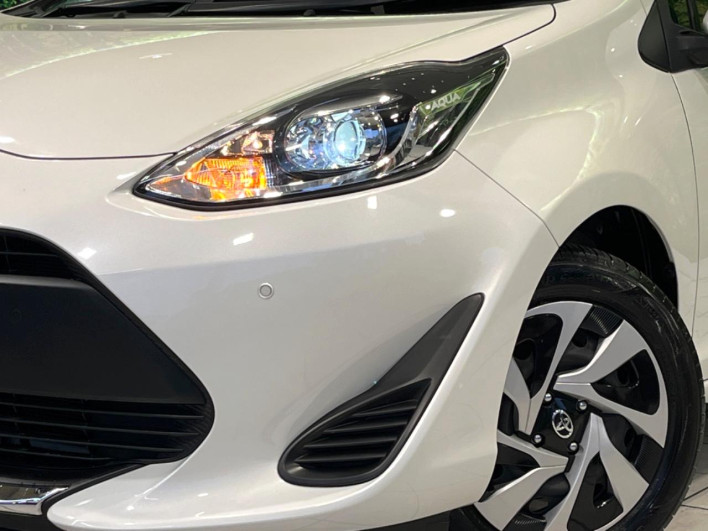 2021 Toyota Aqua 6AA-NHP10 (UW-69ef58c87596d)[18]