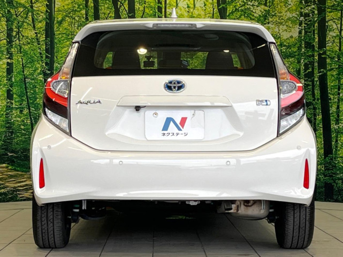 2021 Toyota Aqua 6AA-NHP10 (UW-69ef58c875b8e)[16]