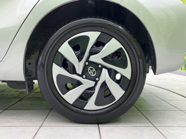 2021 Toyota Aqua 6AA-NHP10 (UW-69ef58c945c05)[21]