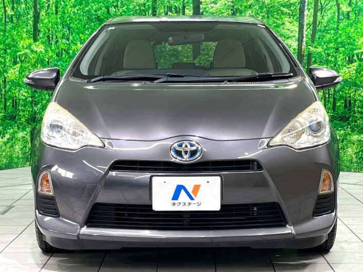 2013 Toyota Aqua DAA-NHP10 (UW-69ef58ca4cfff)[5]
