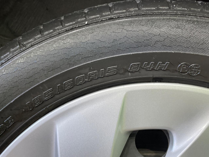 2018 Toyota Aqua DAA-NHP10 (UW-69ef58ca5b47b)[10]