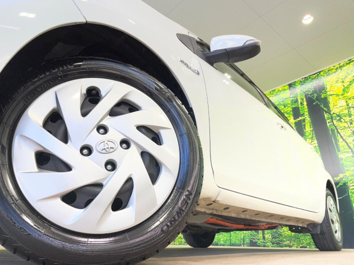 2018 Toyota Aqua DAA-NHP10 (UW-69ef58ca5b47b)[7]