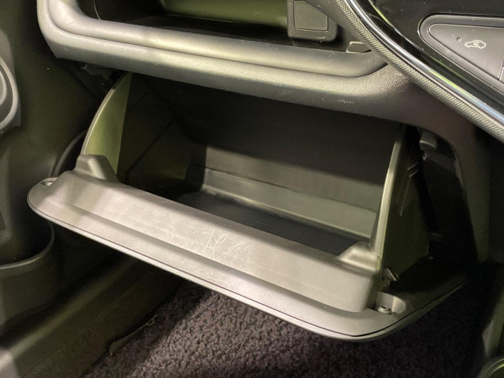 2018 Toyota Aqua DAA-NHP10 (UW-69ef58ca5b47b)[23]