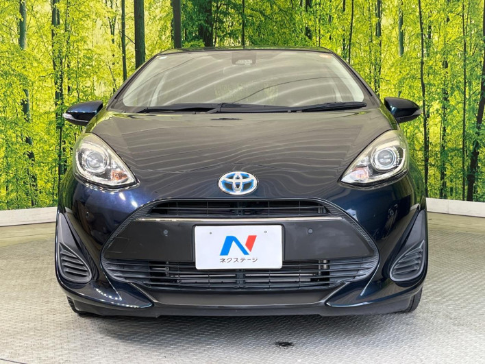 2018 Toyota Aqua DAA-NHP10 (UW-69ef58cb29483)[5]