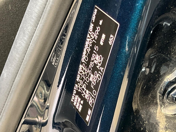 2018 Toyota Aqua DAA-NHP10 (UW-69ef58cb29483)[1]