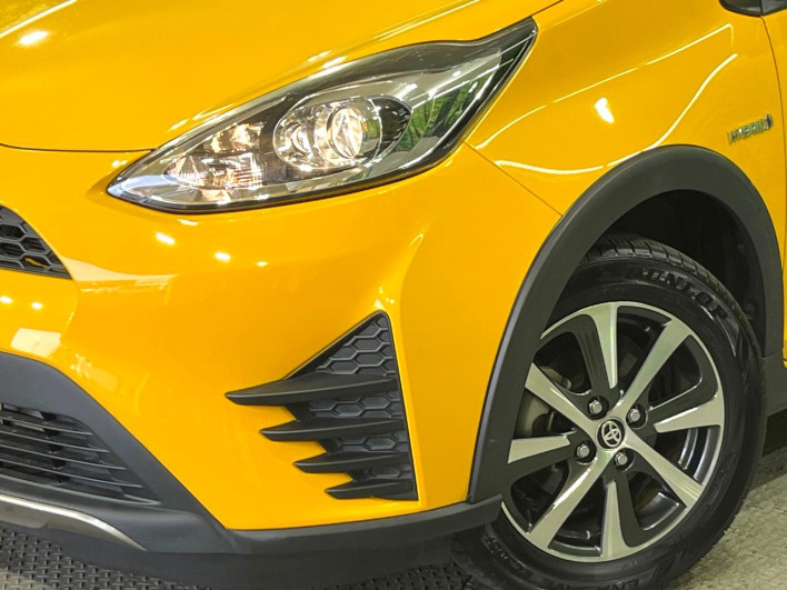 2019 Toyota Aqua DAA-NHP10H (UW-69ef58cbe2b0c)[16]