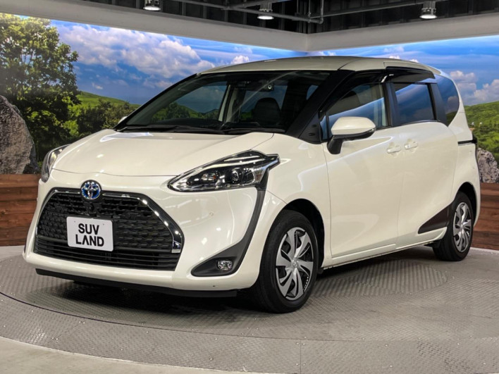 2022 Toyota Sienta 6AA-NHP170G (UW-69ef58cdeeab7)[17]