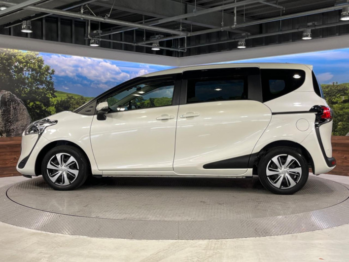 2022 Toyota Sienta 6AA-NHP170G (UW-69ef58cdeeab7)[24]