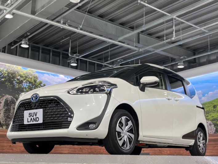 2022 Toyota Sienta 6AA-NHP170G (UW-69ef58cdeeab7)[16]