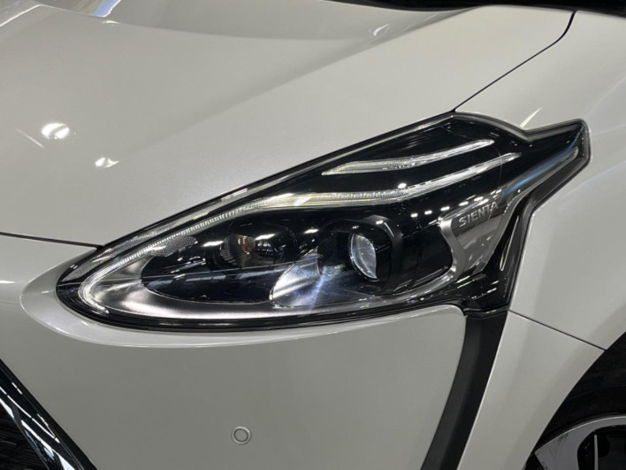 2022 Toyota Sienta 6AA-NHP170G (UW-69ef58cdeeab7)[10]