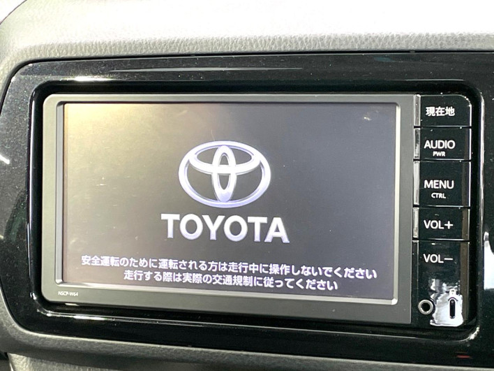 2016 Toyota Vitz DBA-NSP130 (UW-69ef58ce09bce)[11]