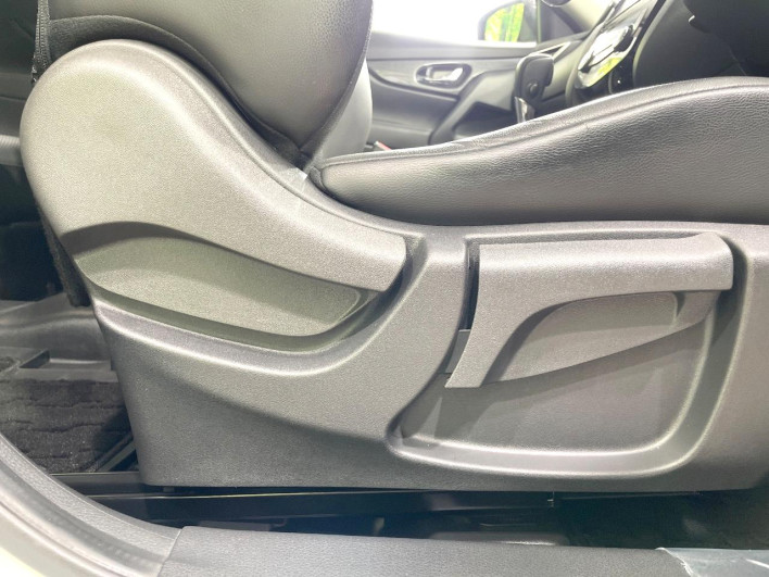 2016 Nissan X-Trail DBA-NT32 (UW-69ef58cfedf7c)[25]