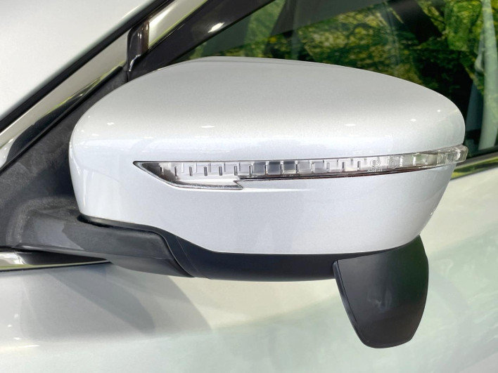 2016 Nissan X-Trail DBA-NT32 (UW-69ef58cfedf7c)[13]