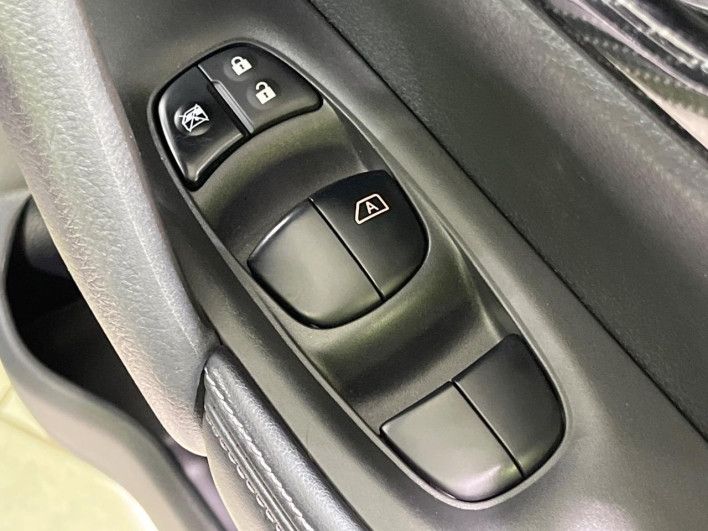 2018 Nissan X-Trail DBA-NT32 (UW-69ef58d056950)[17]