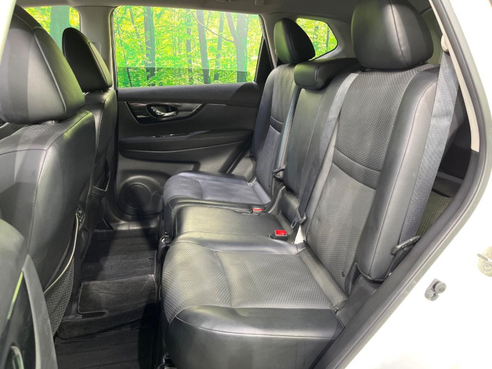 2019 Nissan X-Trail DBA-NT32 (UW-69ef58d072e78)[26]