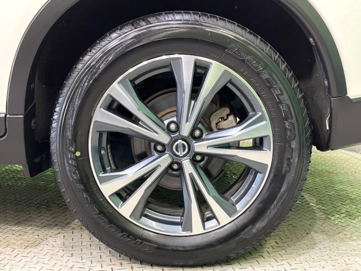 2019 Nissan X-Trail DBA-NT32 (UW-69ef58d072e78)[19]