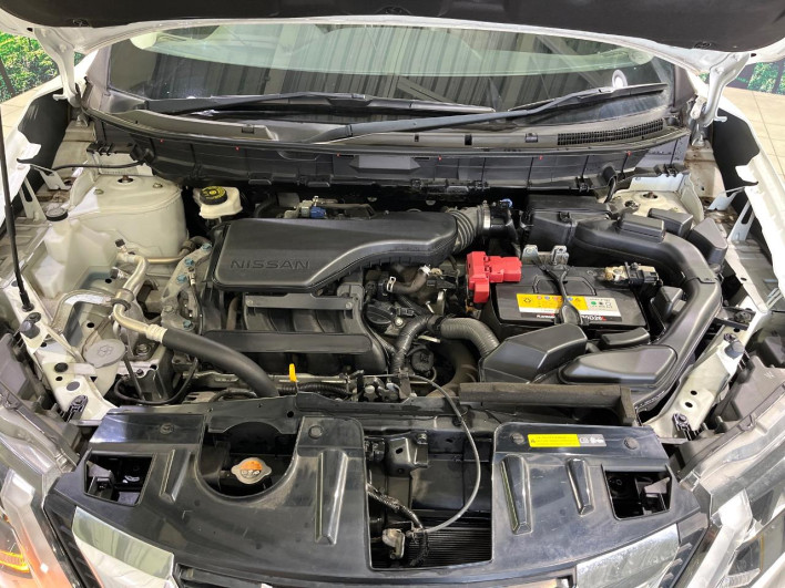 2019 Nissan X-Trail DBA-NT32 (UW-69ef58d072e78)[16]