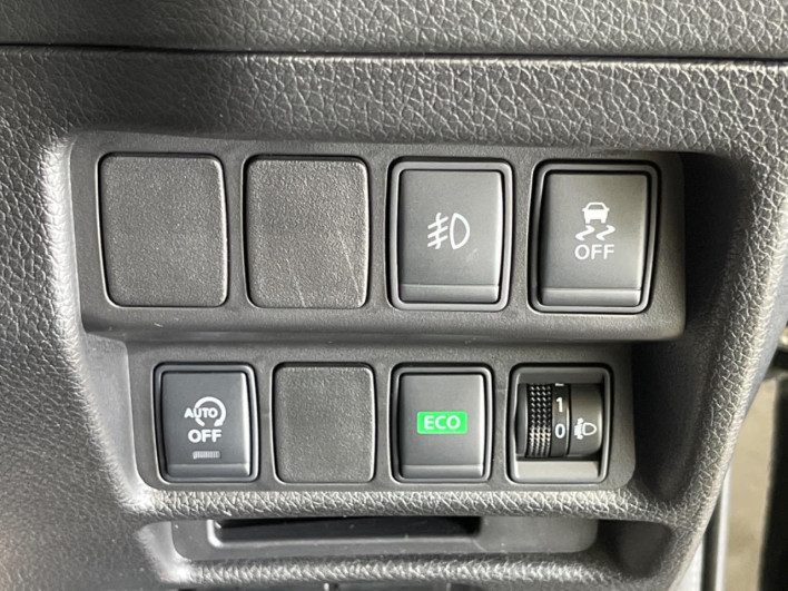 2015 Nissan X-Trail DBA-NT32 (UW-69ef58d116ba1)[24]