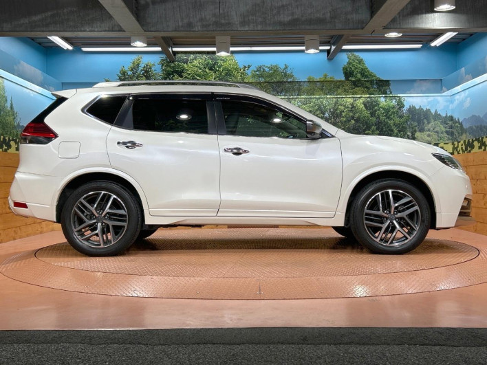 2018 Nissan X-Trail DBA-NT32 (UW-69ef58d26a658)[17]