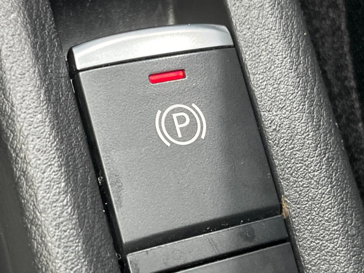 2021 Nissan Kicks 6AA-P15 (UW-69ef58d2ada3d)[23]