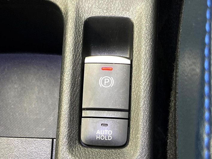 2022 Nissan Kicks 6AA-P15 (UW-69ef58d2d3b9a)[18]