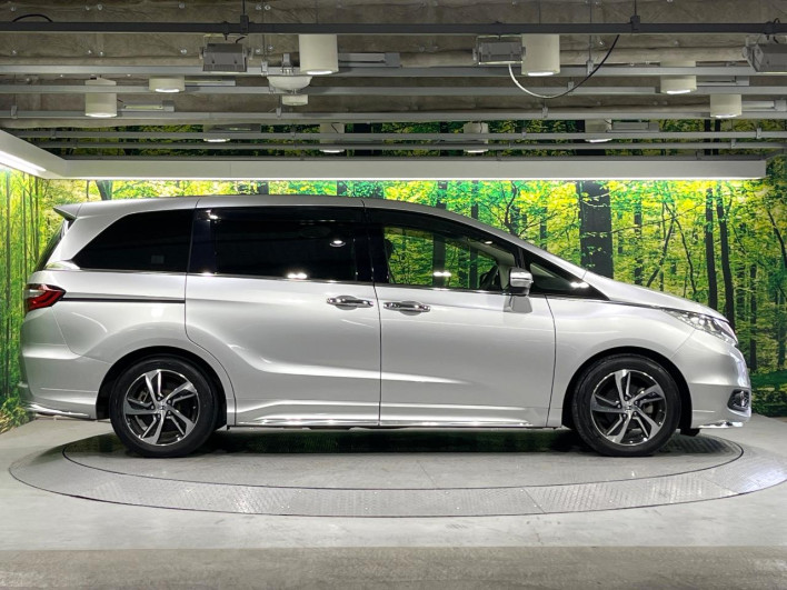 2017 Honda Odyssey DBA-RC1 (UW-69ef58d4416e2)[8]