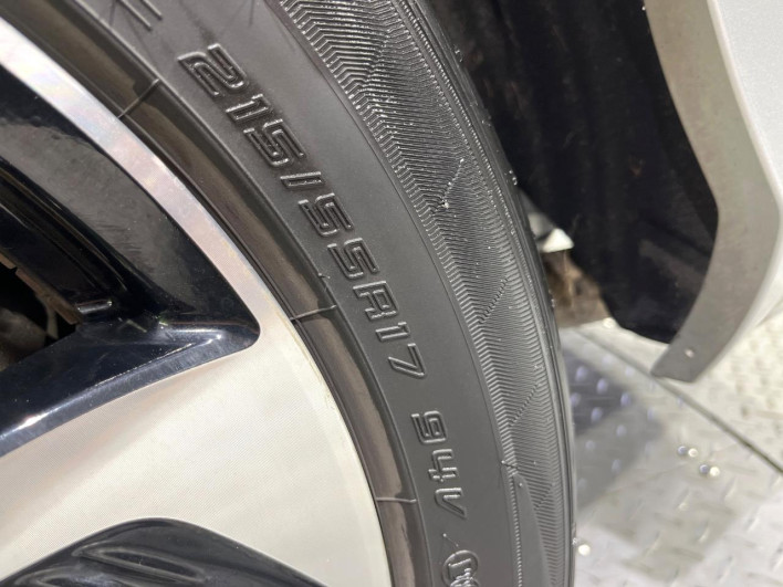 2017 Honda Odyssey DBA-RC1 (UW-69ef58d4416e2)[20]