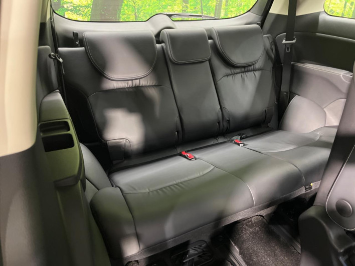 2017 Honda Odyssey DBA-RC1 (UW-69ef58d4a00f9)[27]