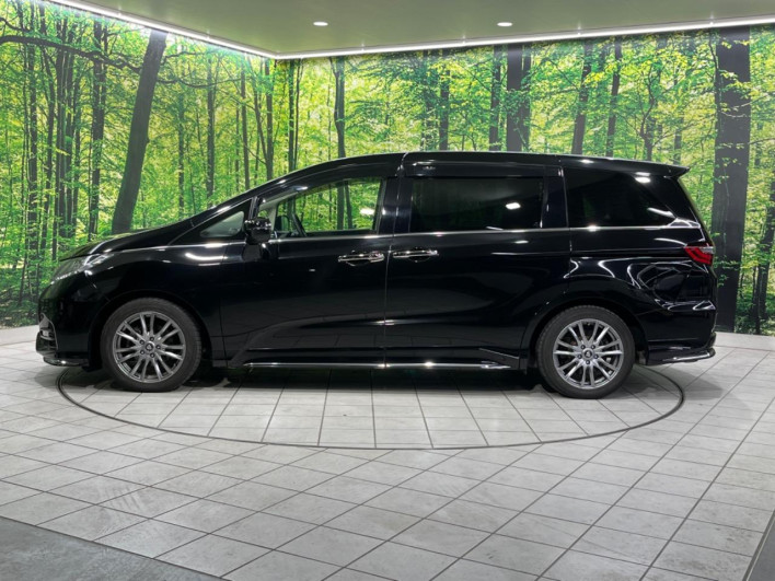 2017 Honda Odyssey DBA-RC1 (UW-69ef58d4a00f9)[11]