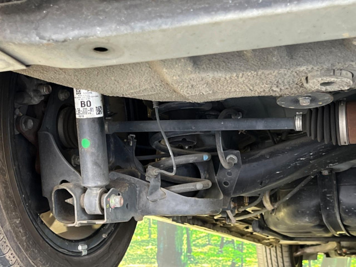 2016 Honda Odyssey DBA-RC2 (UW-69ef58d4a0c44)[23]