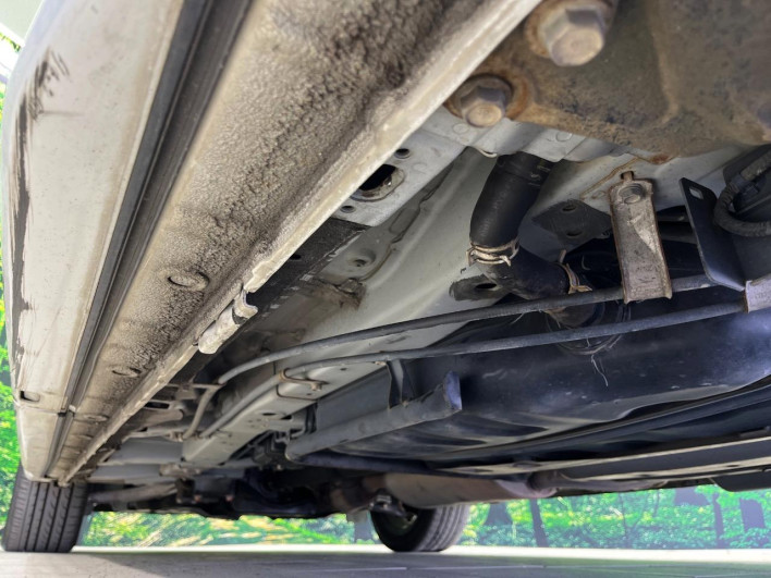 2016 Honda Odyssey DBA-RC2 (UW-69ef58d4a0c44)[25]