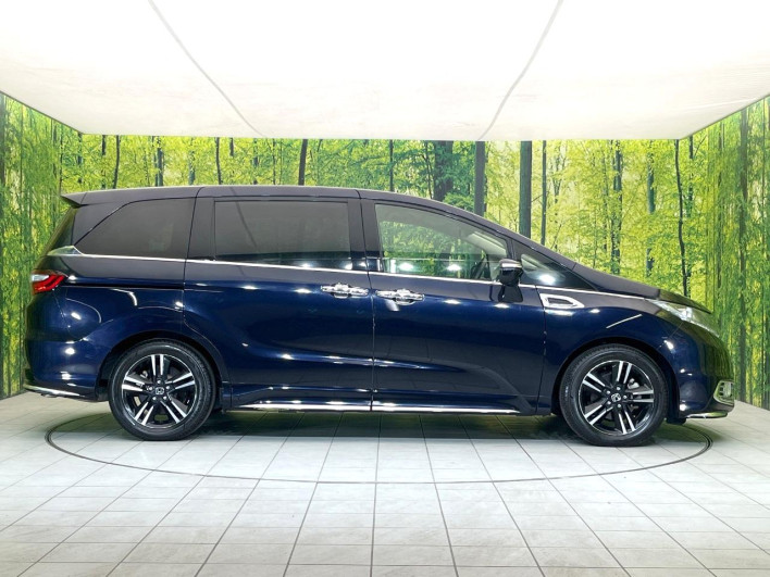 2016 Honda Odyssey Hybrid DAA-RC4 (UW-69ef58d4dda7d)[28]