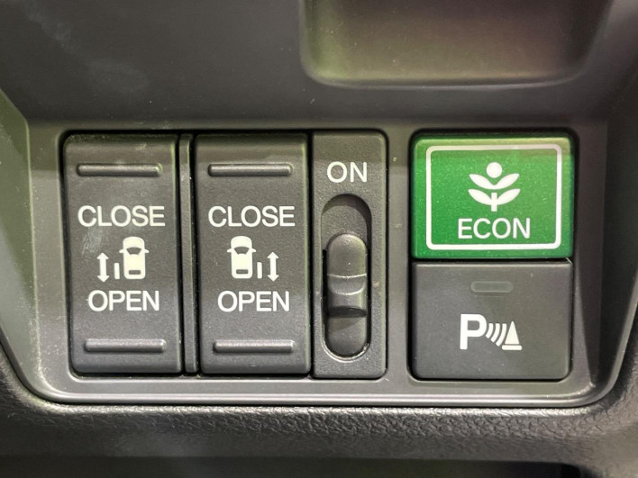 2018 Honda Odyssey Hybrid 6AA-RC4 (UW-69ef58d643303)[17]