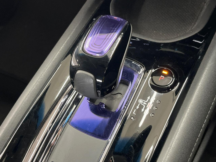 2014 Honda VEZEL DAA-RU3 (UW-69ef58d6cd68b)[15]