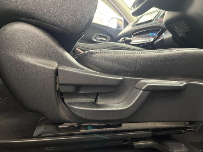 2014 Honda VEZEL DAA-RU3 (UW-69ef58d6cd68b)[27]